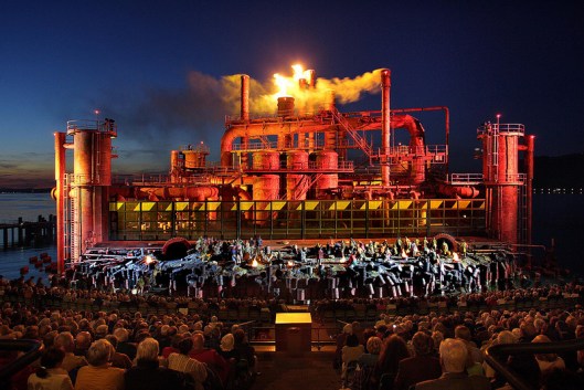 The Troubador 2005 206 large 2